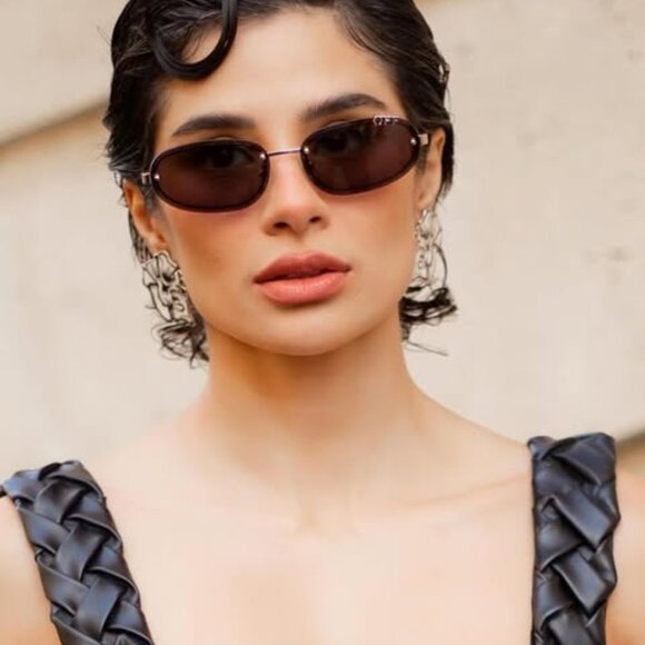 Off-White OERI13M MIAMI 7652 Oval Sunglasses – Gold/Green Gradient main image 10